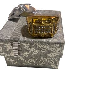 Gold Diamond ring Also can get other Jewelry